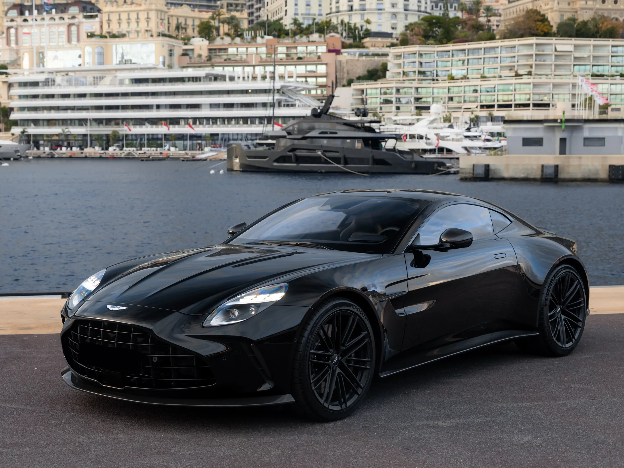 Photo ASTON MARTIN V8 Vantage  V8 4.0 665ch BVA
