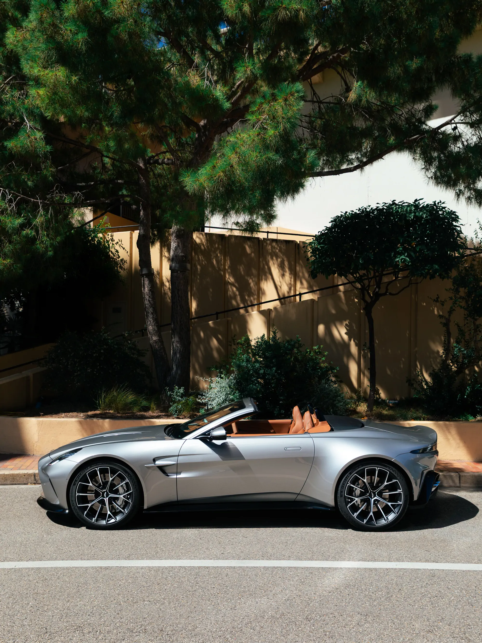 Photo ASTON MARTIN Vantage Roadster V8 4.0 680ch BVA