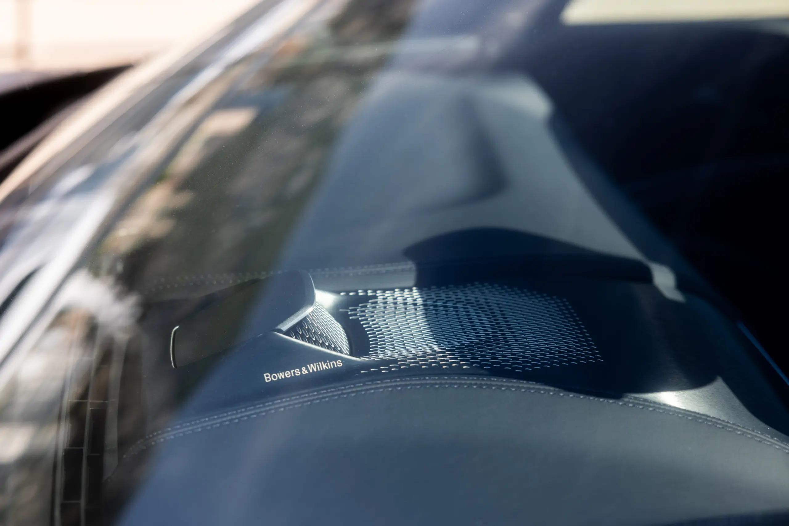Image ASTON MARTIN DBX V8 4.0 Biturbo 707ch BVA9