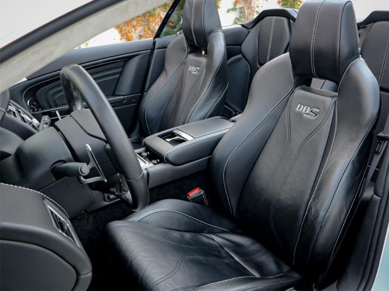 Image ASTON MARTIN DBS Volante V12 5.9
