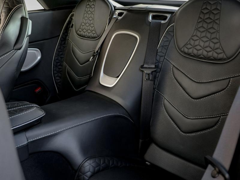 Image ASTON MARTIN DBS Volante V12 5.2 725ch Superleggera BVA8