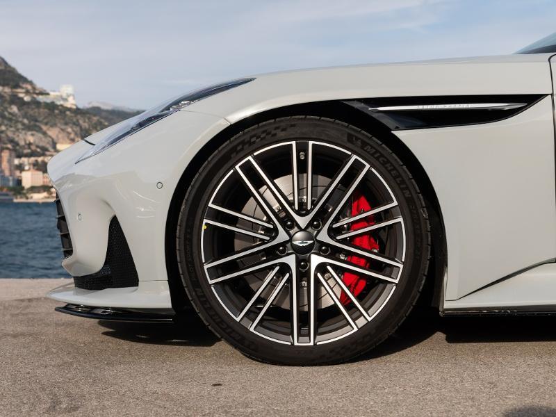 Image ASTON MARTIN DB12 V8 4.0 680ch BVA8