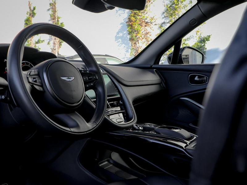 Image ASTON MARTIN DBX 4.0 V8 biturbo 707ch BVA9