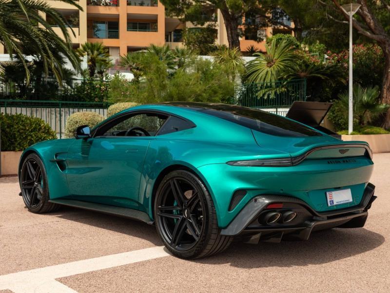 Image ASTON MARTIN Vtg NEXT GEN