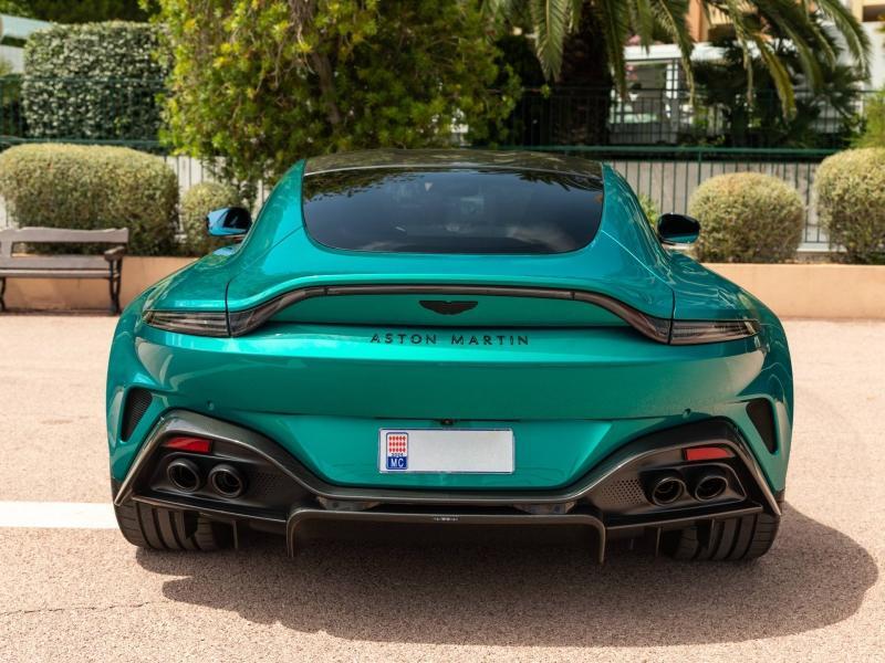 Image ASTON MARTIN Vtg NEXT GEN