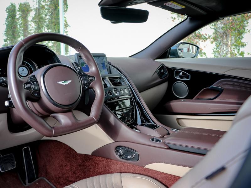 Image ASTON MARTIN DB11 Volante V8 4.0 510ch BVA8